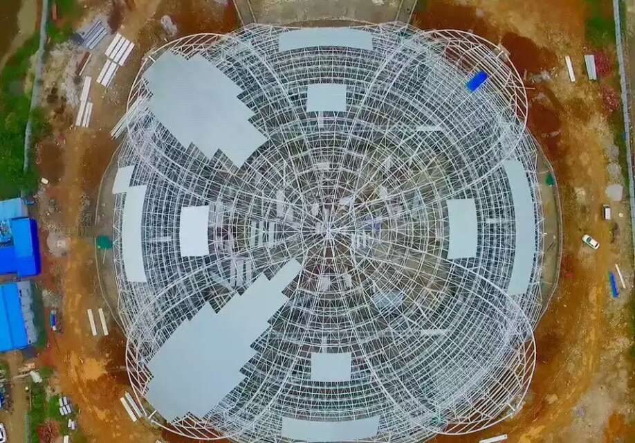 广东体育馆网架